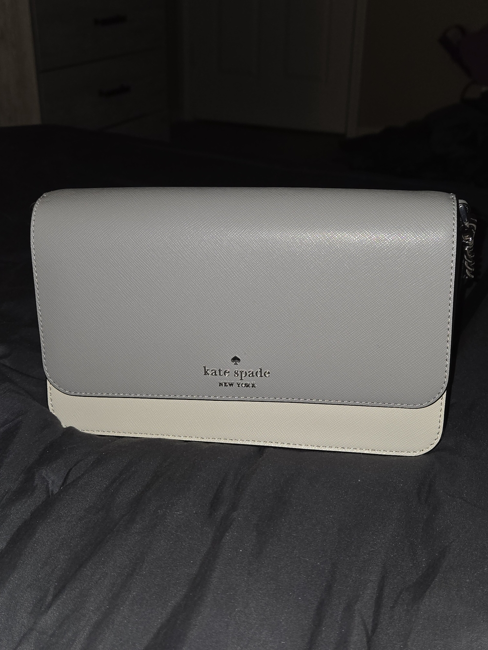kate spade Platinum Gray White Leather Chain Shoulder Bag - Picture 2 of 7